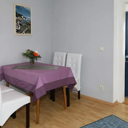 Haus Waterkant Appartement Breege