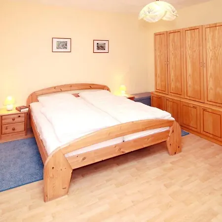 Haus Waterkant Appartement Breege